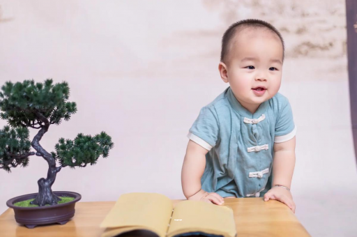 邵东宝宝爱吐奶是什么原因
